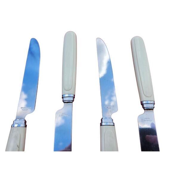 4 Corelle by Coring Forever Yours Stainless Butter Knives Flatware MCM 9" Vtg - Picture 7 of 8